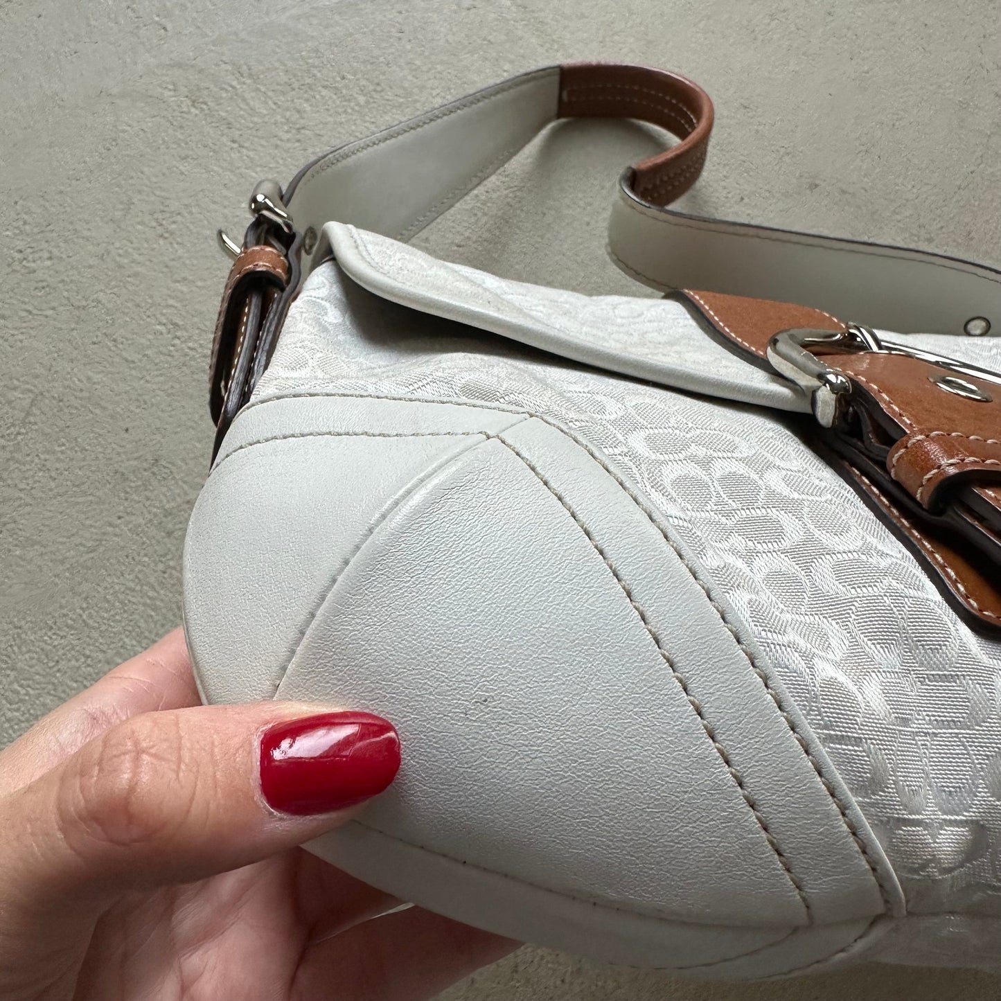 vintage y2k coach white mini soho shoulder bag 4