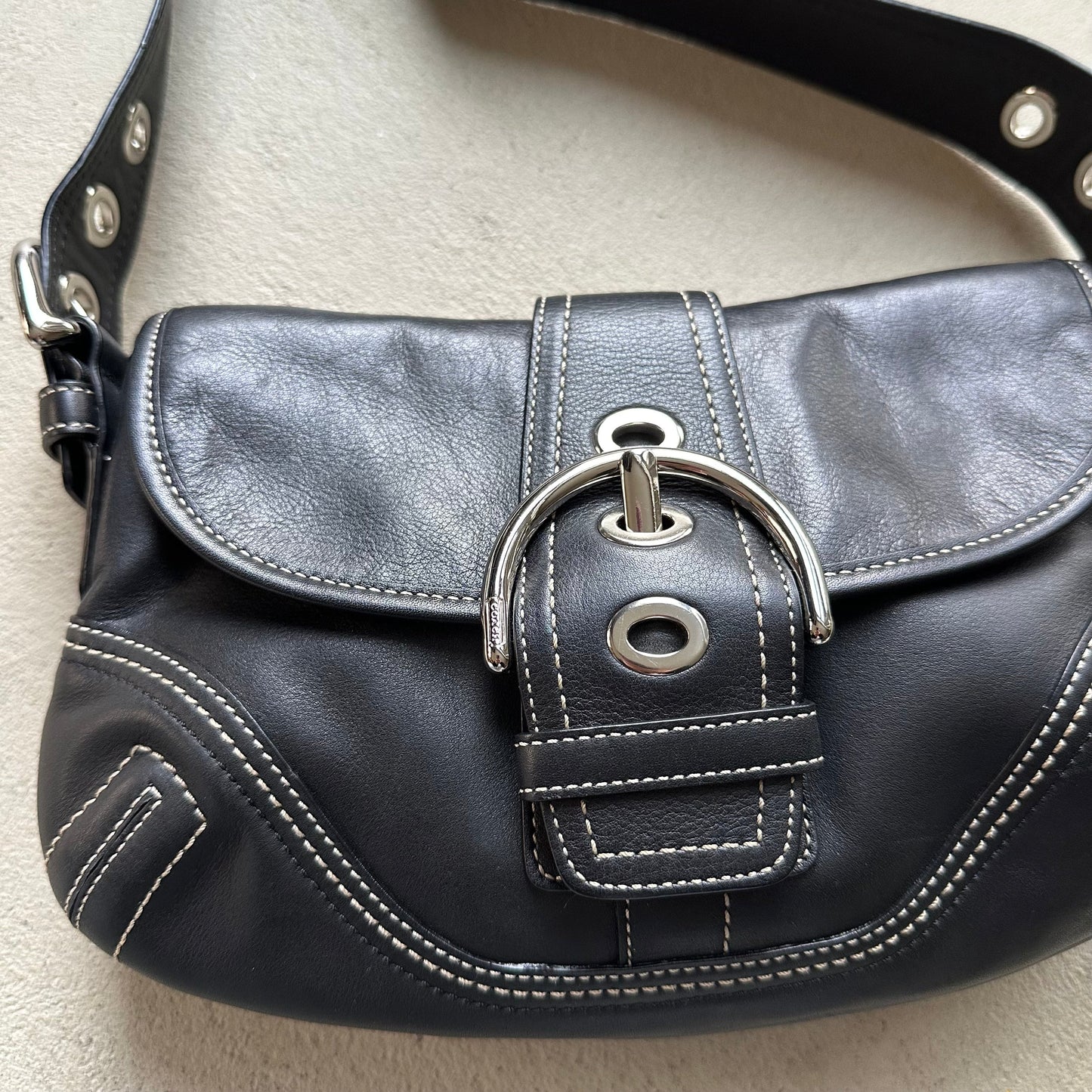 vintage y2k coach black mini soho leather shoulder bag 29