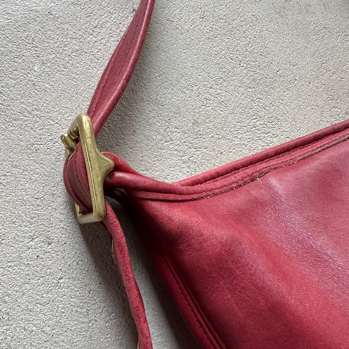 vintage coach red shoulder bag