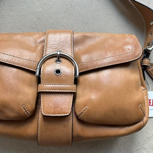 vintage y2k coach tan leather square soho shoulder bag