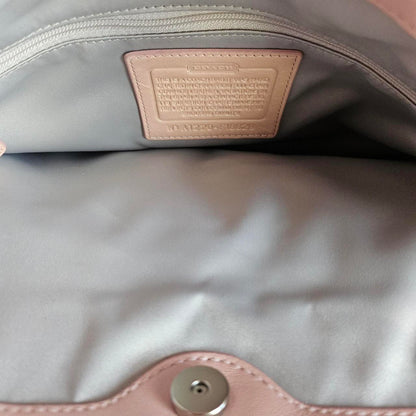 Vintage Coach Pearly Pink Coquette Shoulder Bag✨🔥