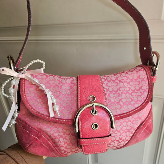 Vintage Coach Mini Soho Buckle Flap Pink Shoulder Purse🌺🩷