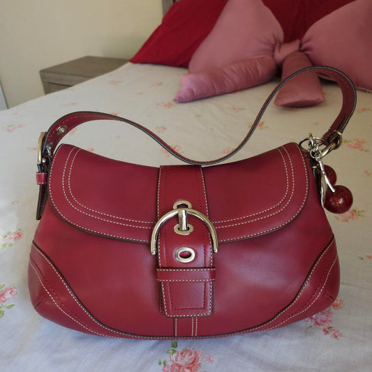 ❤️ Vintage Y2K Coach Dark Red Soho Buckle Shoulder Purse ❤️