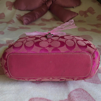 Y2K Vintage Coach Barbie Pink Hampton Clip Shoulder Bag🩷🍒