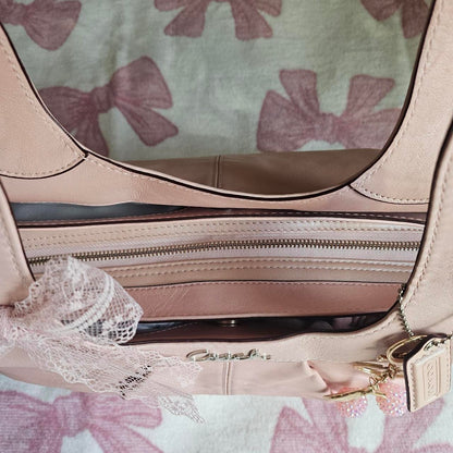 Vintage Coach Pearly Pink Coquette Shoulder Bag✨🔥