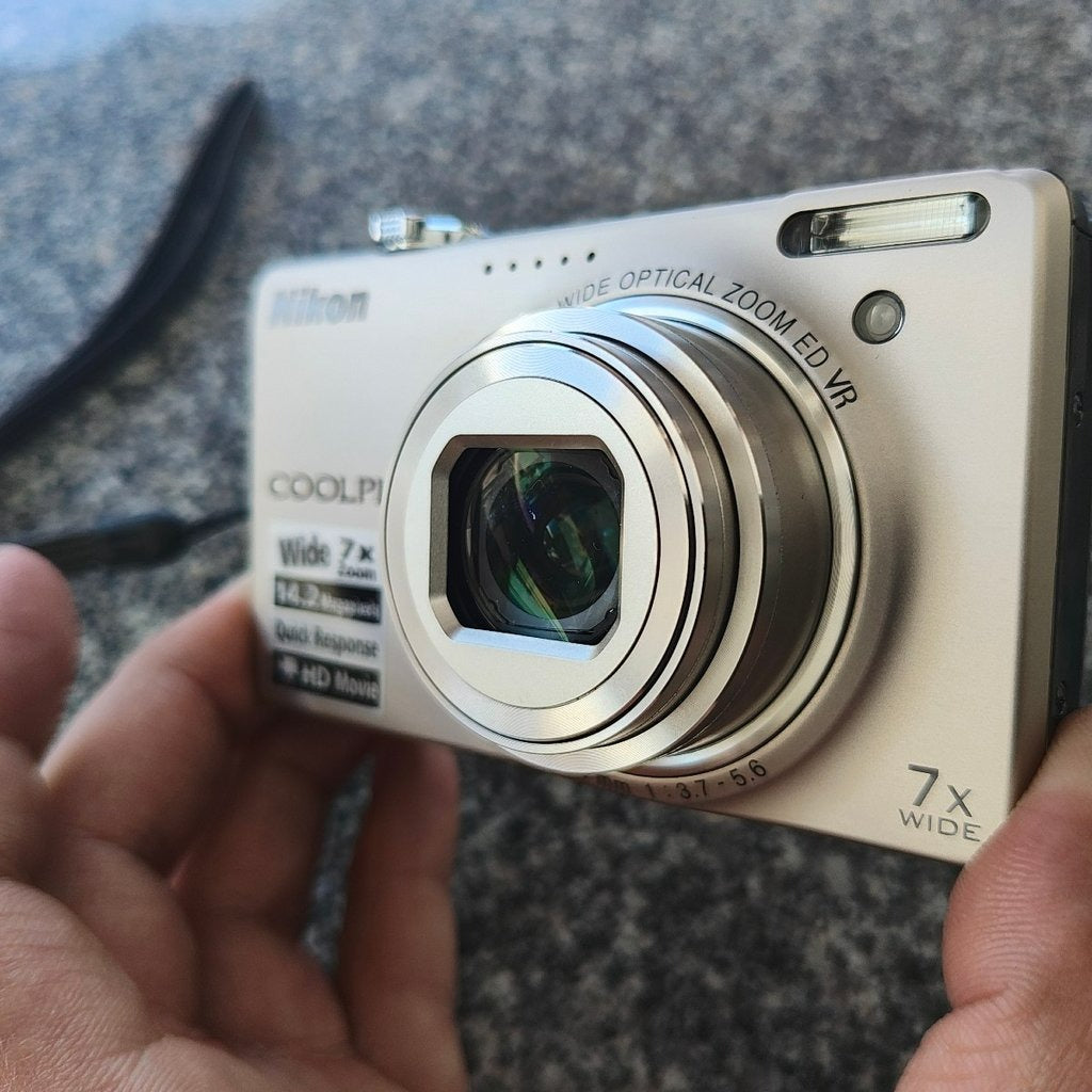 🍇 ₊˚💜 Nikon Coolpix S6000 Digital Camera 🍥 🎀📷